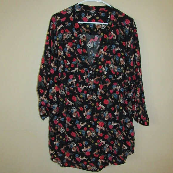 Torrid Harper Blouse Challis Animal Fox Rabbit Deer Floral Black Top Size 4 4X - Picture 1 of 4
